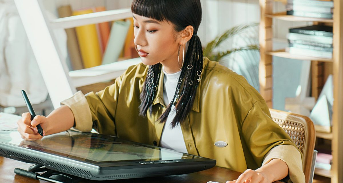 Review Canva Pro 2026: 150.000 ₫/tháng có đáng không? Hạn mức AI Free vs Pro vs Business, Canva AI 2.0 và so với Adobe Express